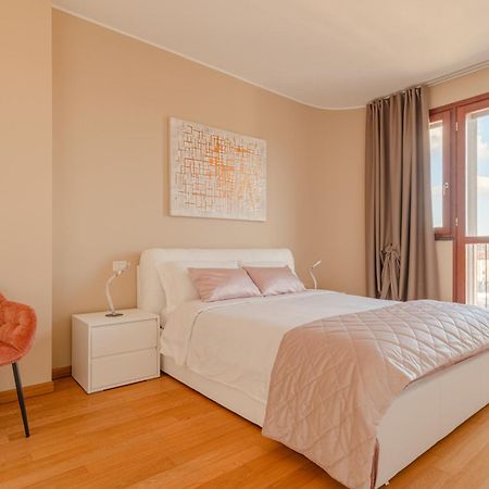 Fiftyfive-One Zuretti Aparthotel Μιλάνο Εξωτερικό φωτογραφία
